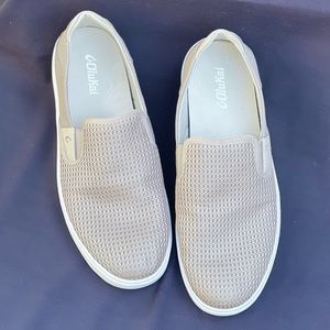 NWOT Men’s OluKai Lae’ahi slip on mesh sneaker - clay color